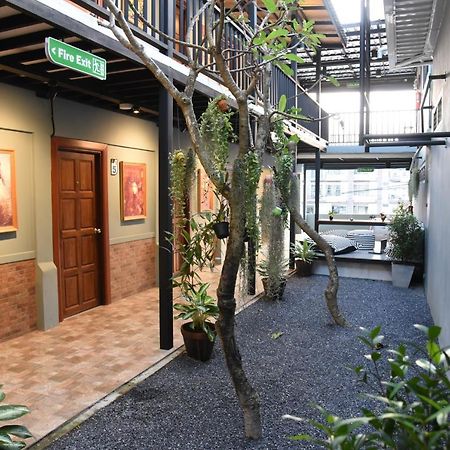 Zleepingpills Aonang Krabi Hostel Bagian luar foto