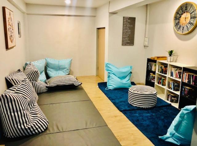 Zleepingpills Aonang Krabi Hostel Bagian luar foto